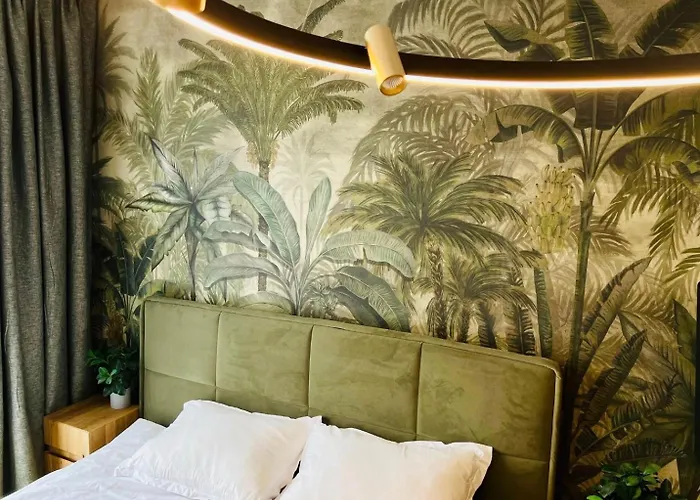 Moderno En El Centro !-checkhostprofile-! Lugo